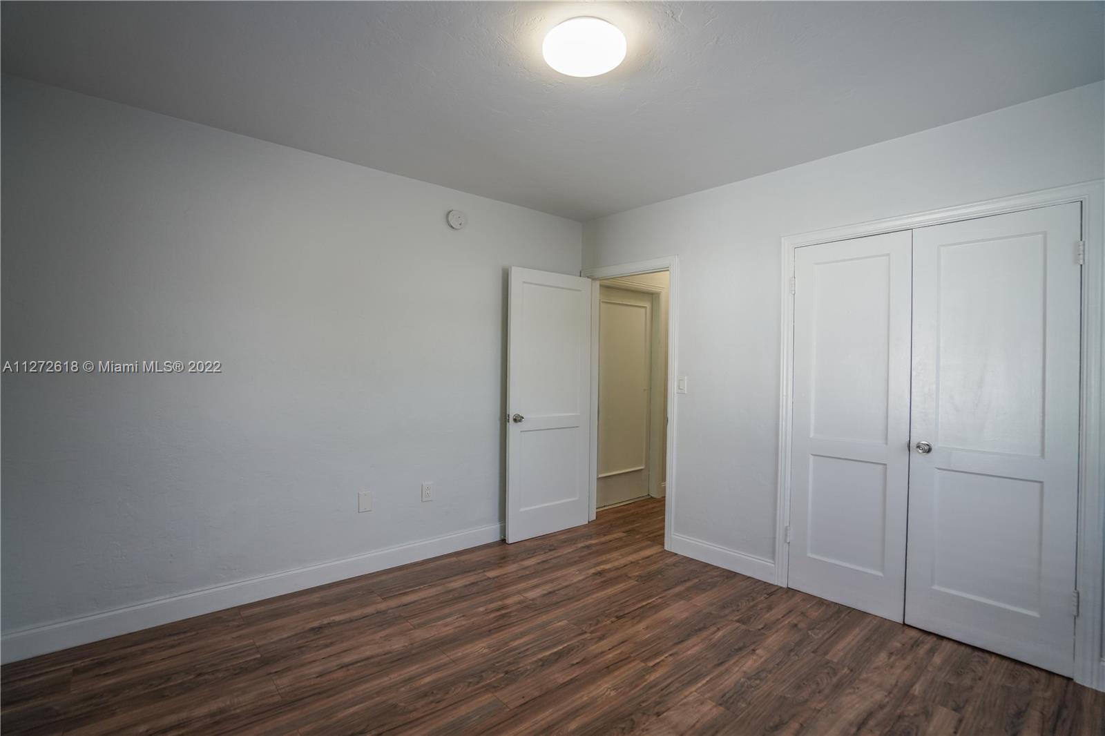 See details / sq. ft. $ 2022-09-13 0 Photo