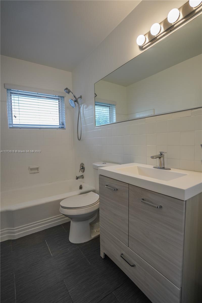 See details / sq. ft. $ 2022-09-13 0 Photo