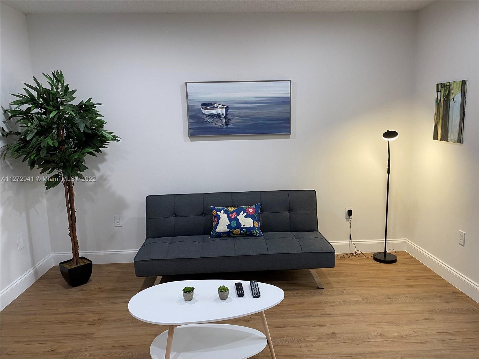 See details / 3146 sq. ft. $ 2022-09-14 0 Photo