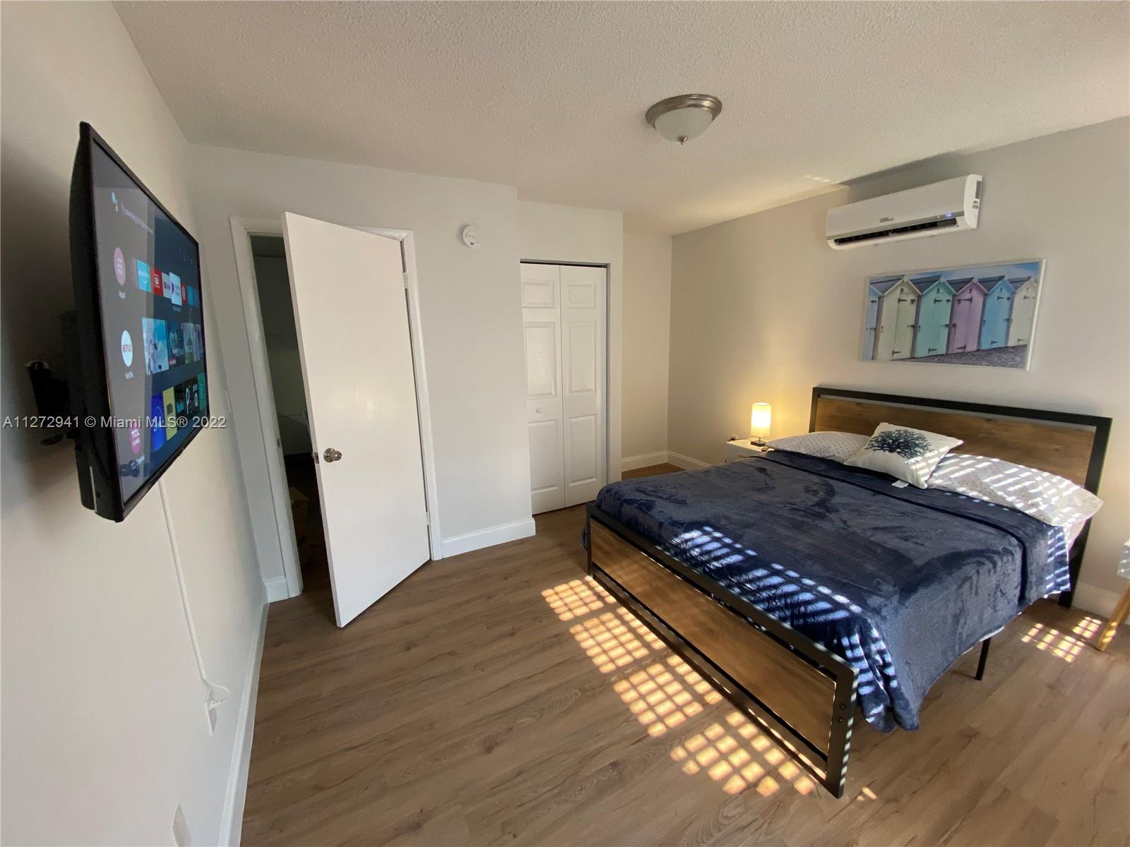 See details / 3146 sq. ft. $ 2022-09-14 0 Photo