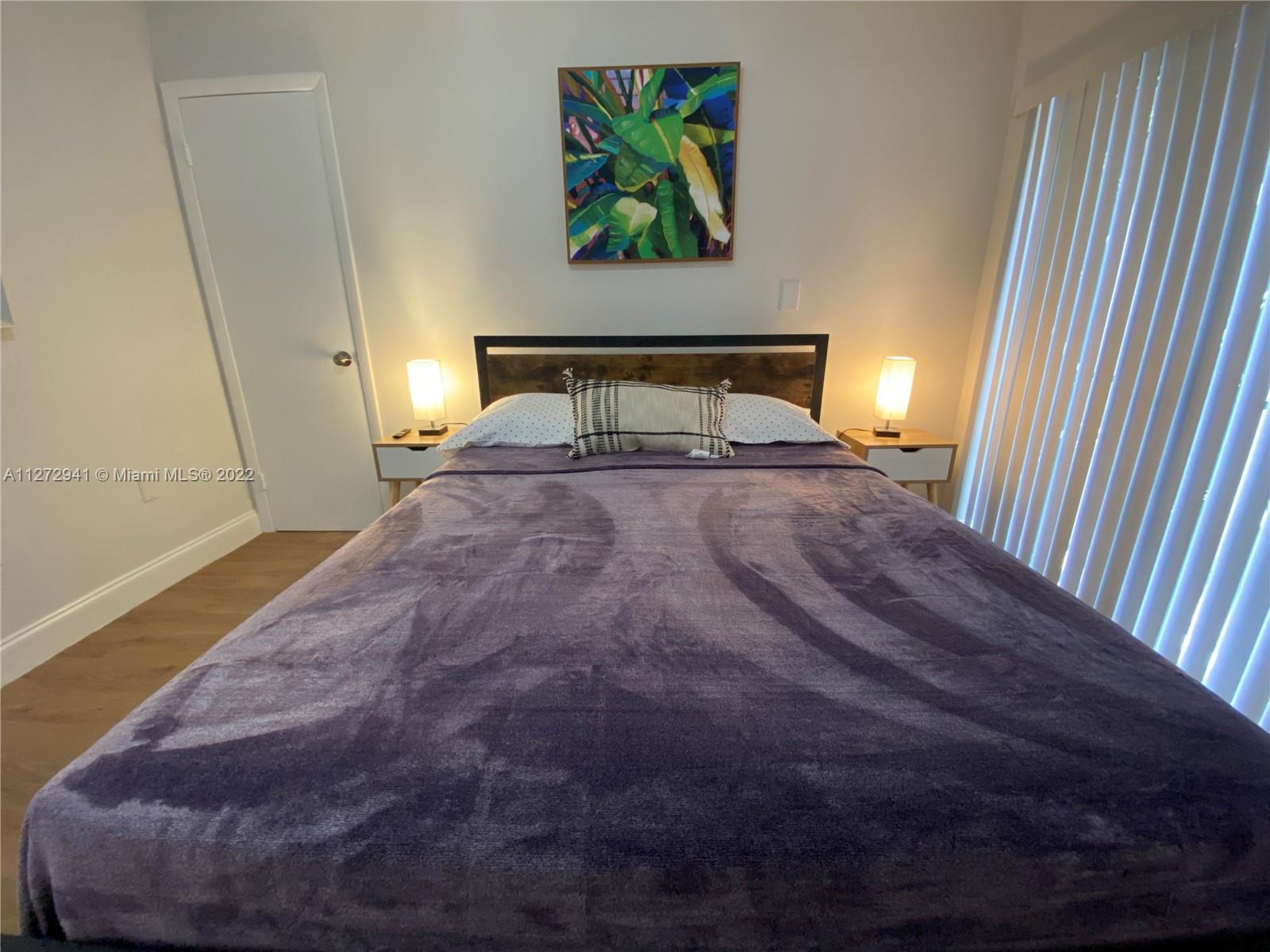 See details / 3146 sq. ft. $ 2022-09-14 0 Photo