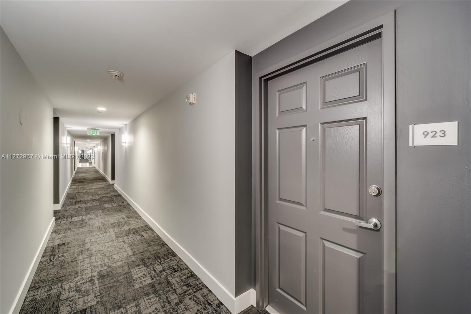 Photo of 140 Dixie Hwy #923, Hollywood, Florida, 33020 - Apartment entrance