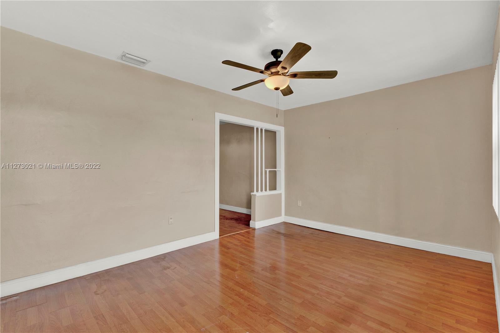 See details / 1512 sq. ft. $ 2022-09-14 0 Photo
