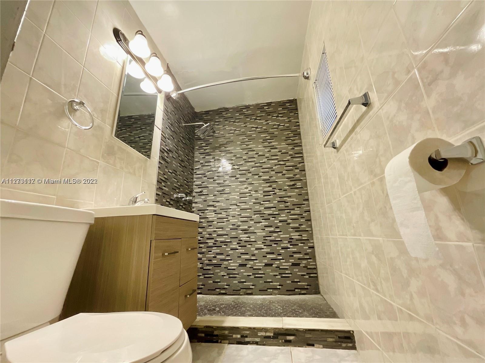 See details / sq. ft. $ 2022-09-14 0 Photo