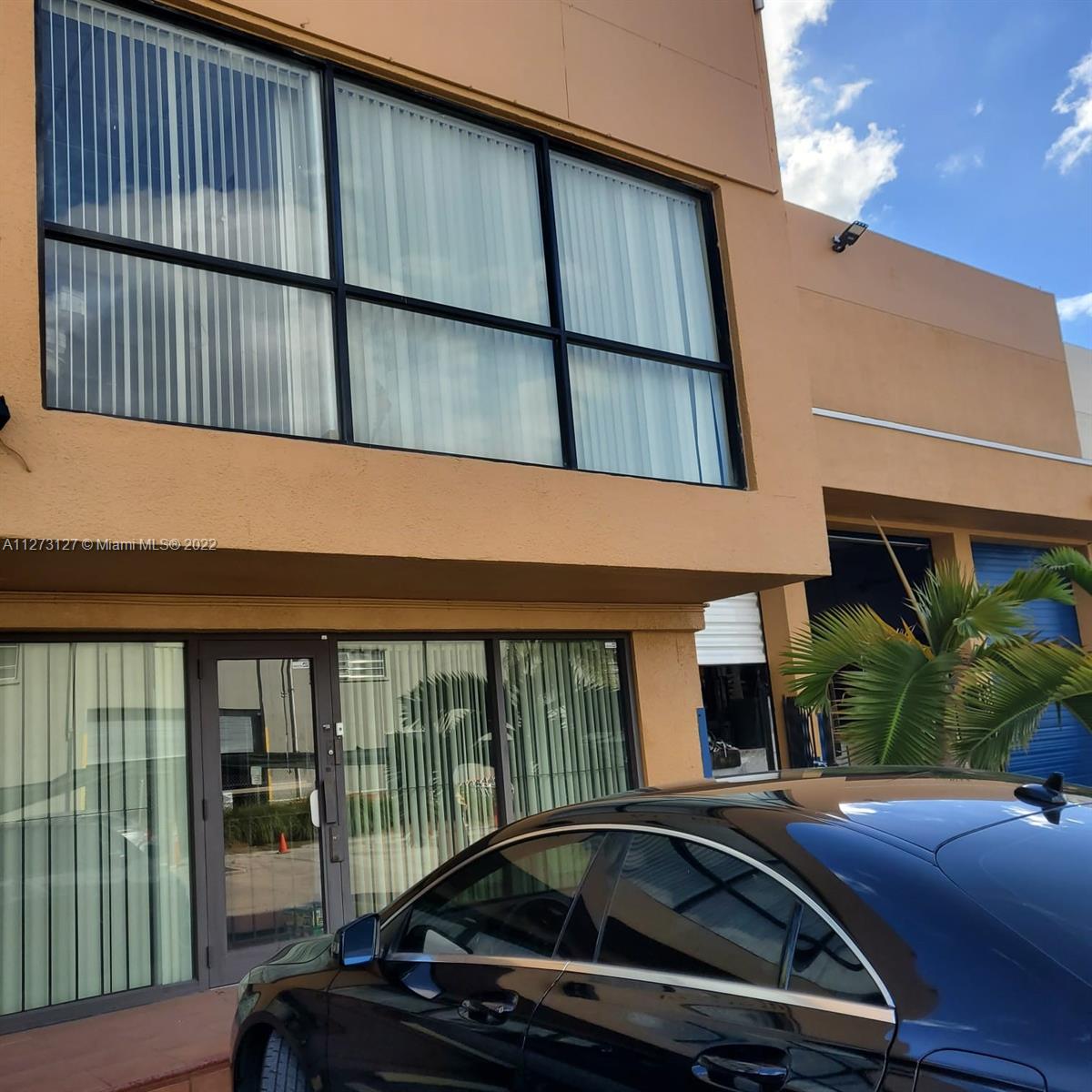 See details 1, 2 / sq. ft. $ 2022-09-14 0 Photo