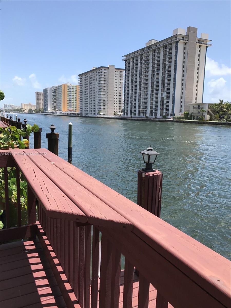 Photo of 1535 Windjammer Way (1535), Hollywood, Florida, 33019 -