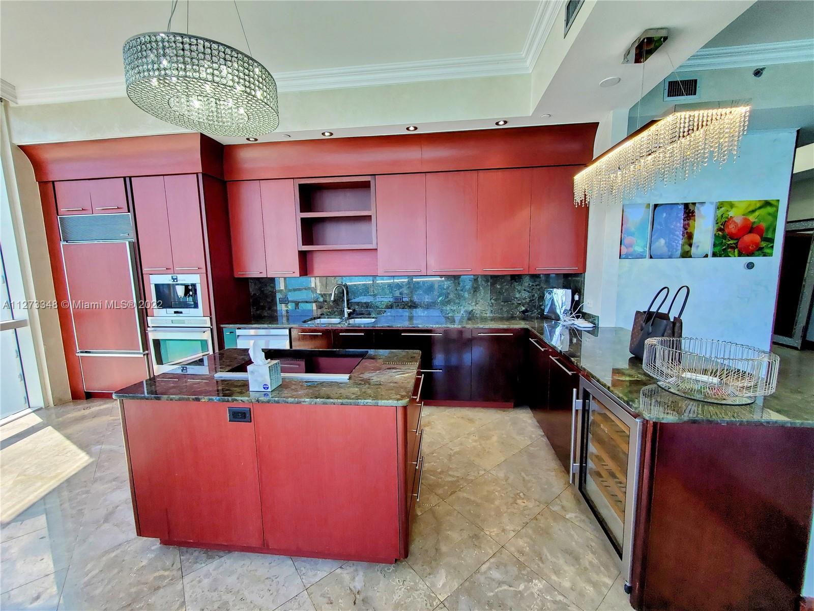 See details 3601 3 / 4 2768 sq. ft. $ 2022-09-15 0 Photo