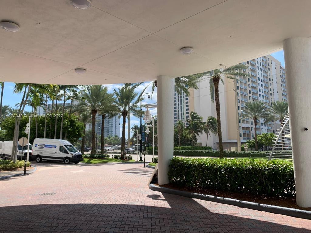 See details 3601 3 / 4 2768 sq. ft. $ 2022-09-15 0 Photo