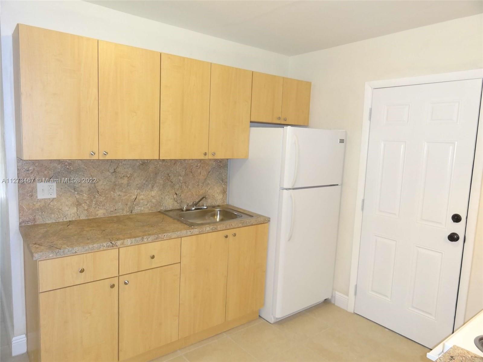 See details / 1582 sq. ft. $ 2022-09-15 0 Photo
