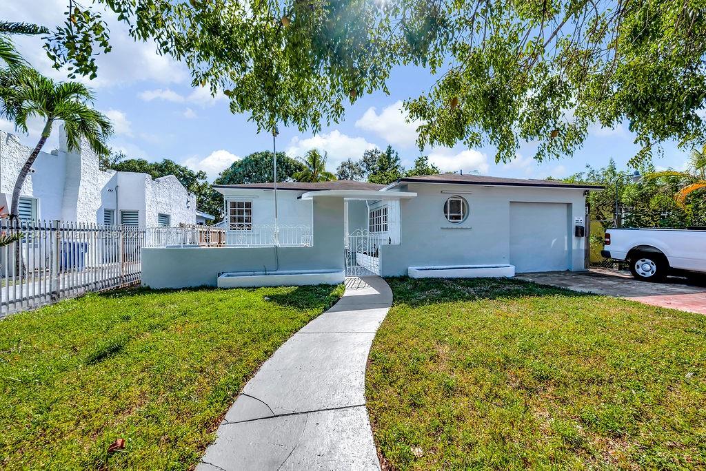 See details / 2438 sq. ft. $ 2023-01-13 0 Photo