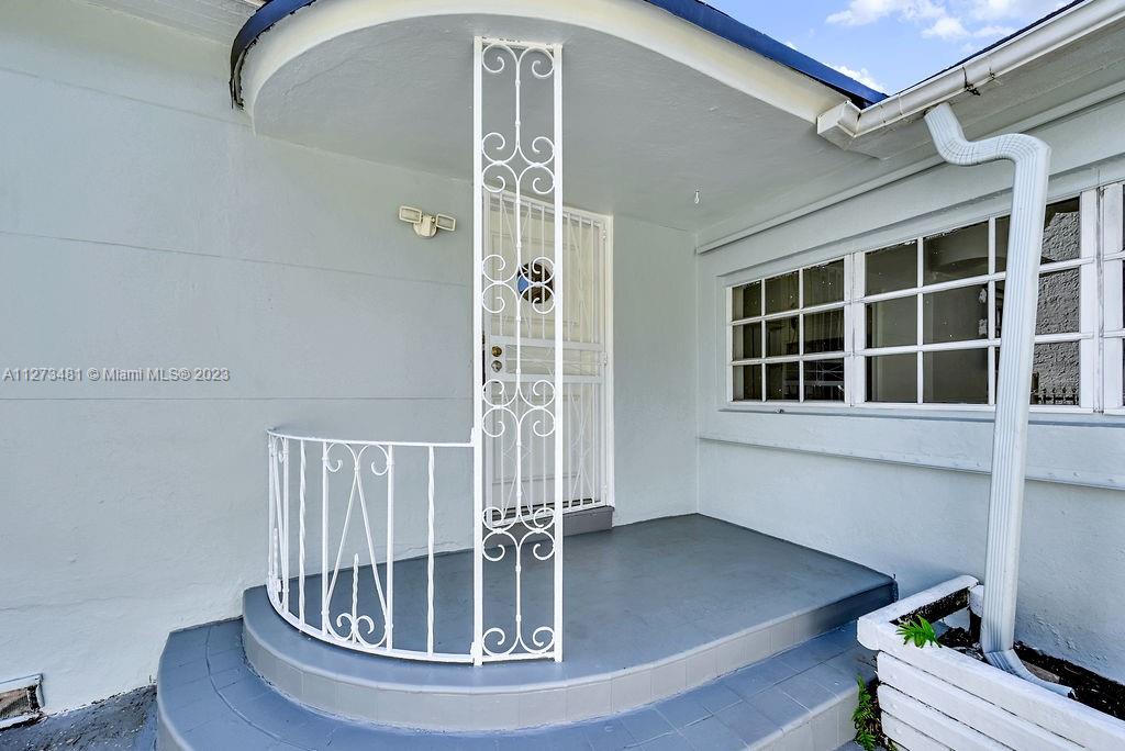 See details / 2438 sq. ft. $ 2023-01-13 0 Photo