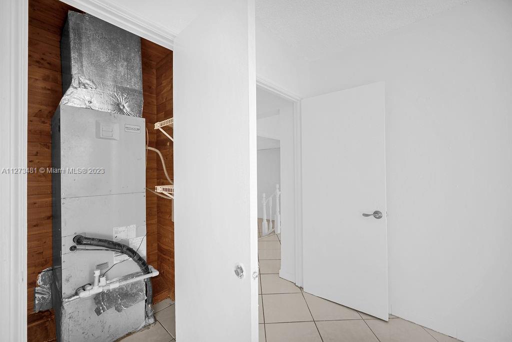 See details / 2438 sq. ft. $ 2023-01-13 0 Photo