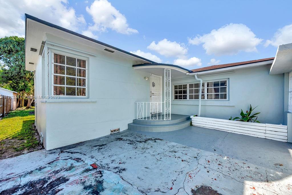 See details / 2438 sq. ft. $ 2023-01-13 0 Photo