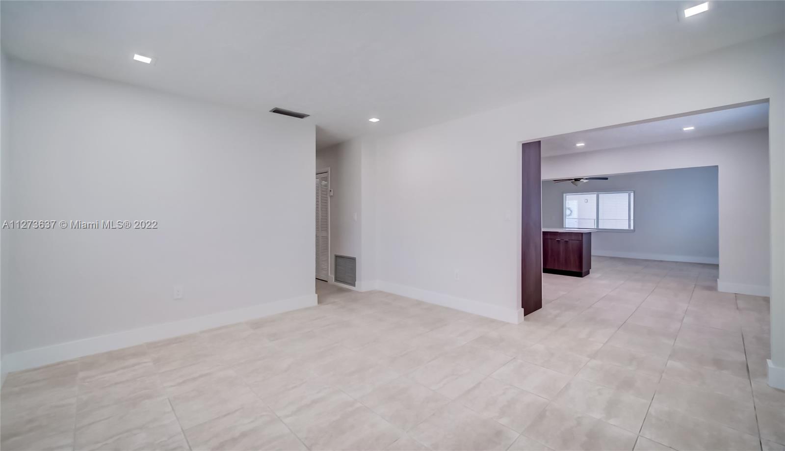 See details / 2697 sq. ft. $ 2023-01-05 0 Photo