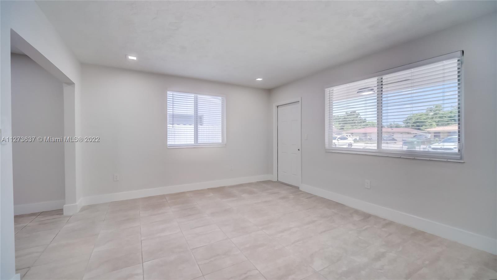 See details / 2697 sq. ft. $ 2023-01-05 0 Photo