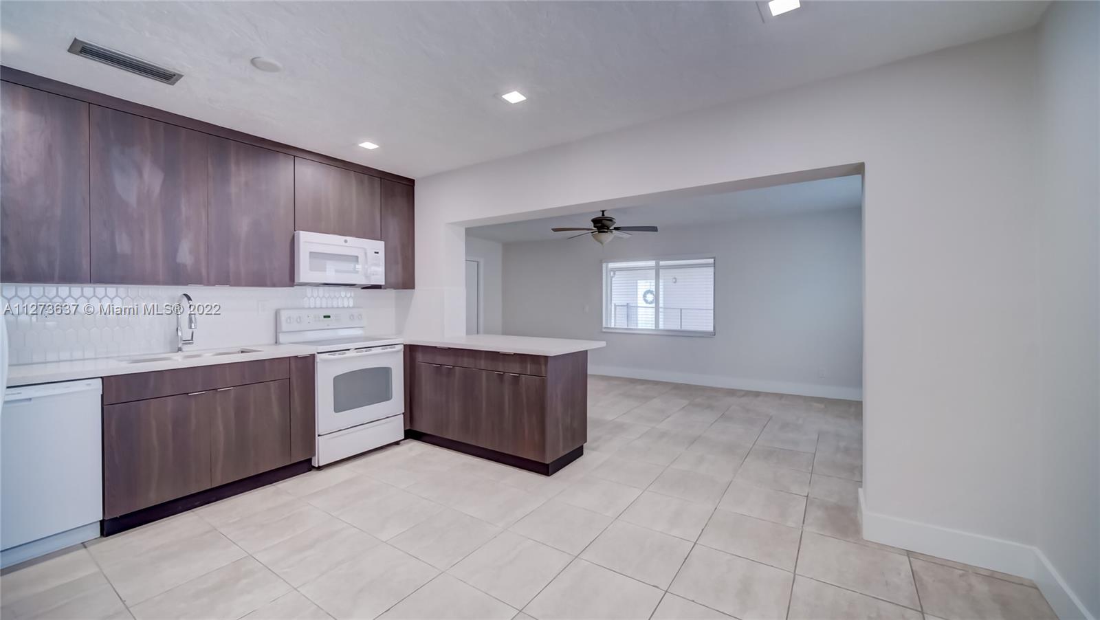 See details / 2697 sq. ft. $ 2023-01-05 0 Photo