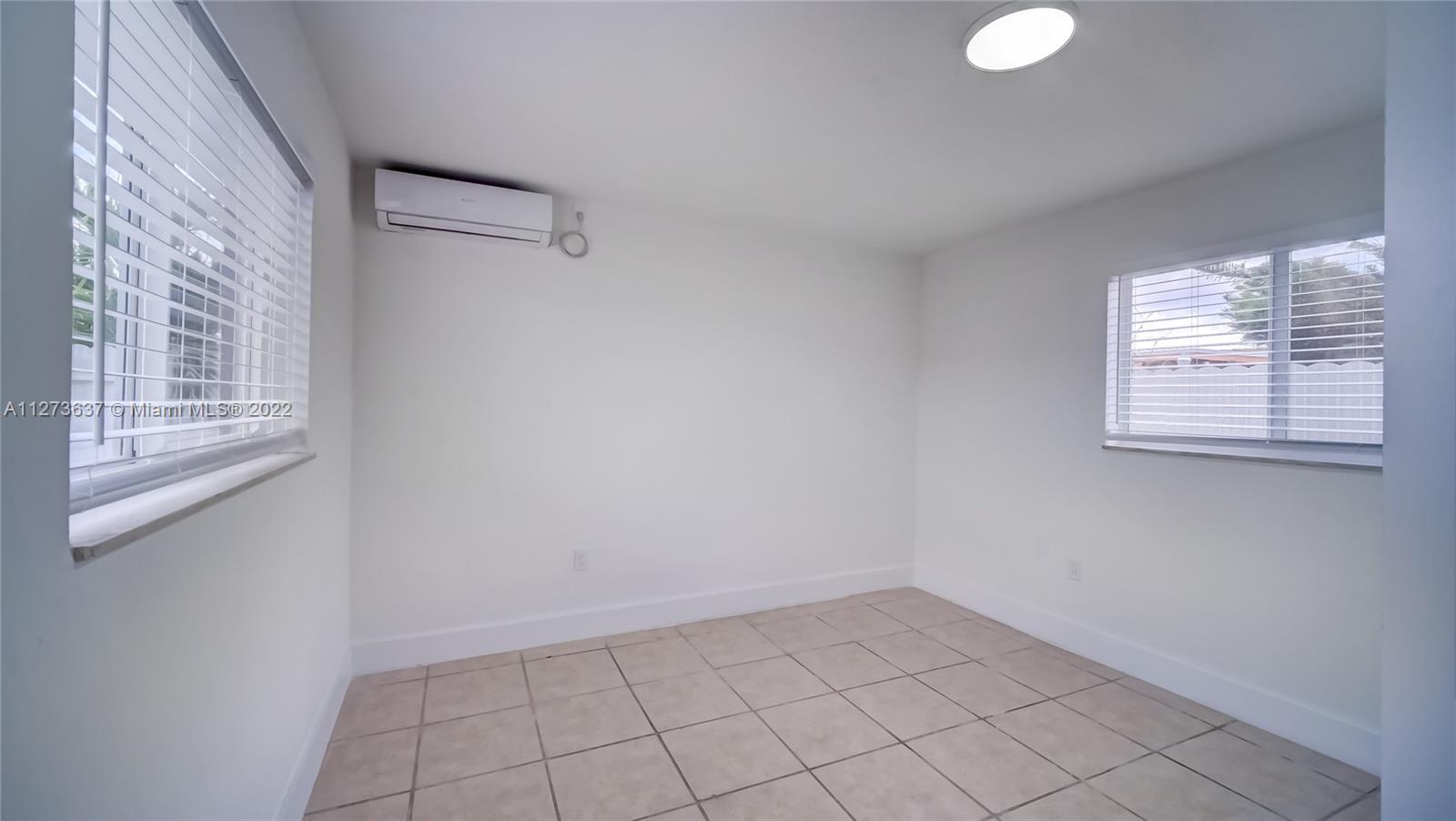 See details / 2697 sq. ft. $ 2023-01-05 0 Photo