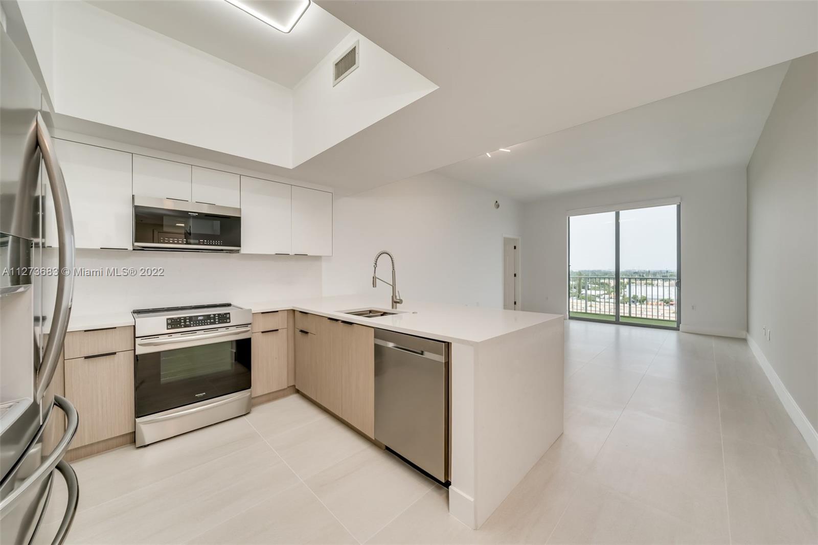 Photo of 140 Dixie Hwy #1007, Hollywood, Florida, 33020 -