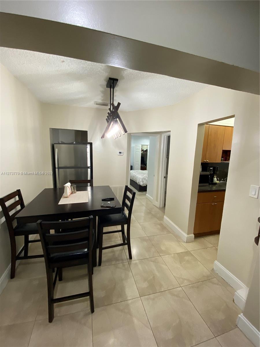 See details / 2588 sq. ft. $ 2022-11-09 0 Photo