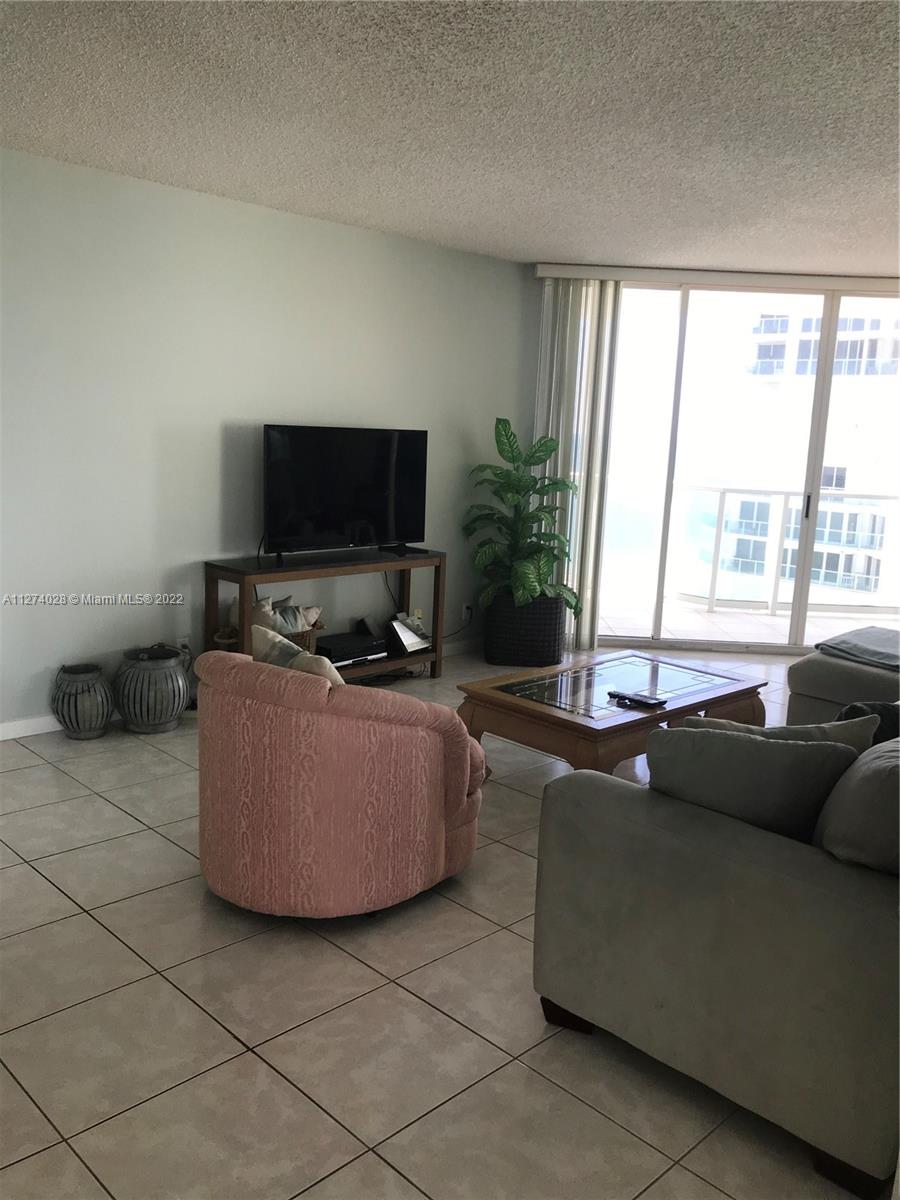 Photo of 16485 Collins Ave #2538, Sunny Isles Beach, Florida, 33160 - Living Room