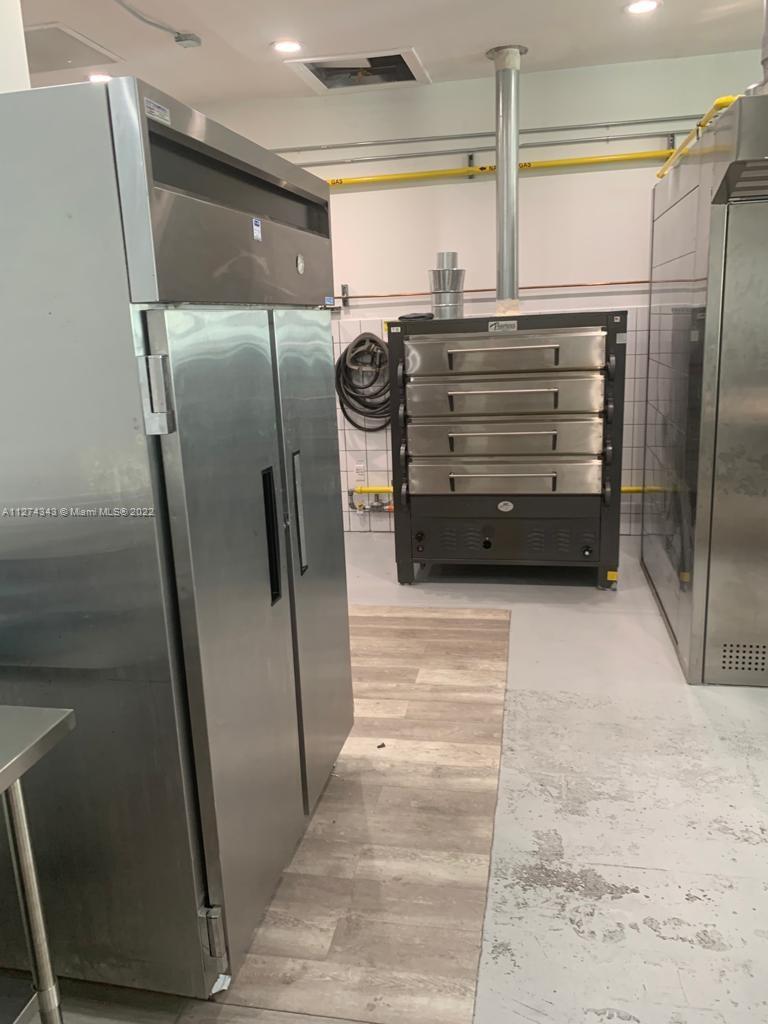 See details / sq. ft. $ 2022-09-16 0 Photo
