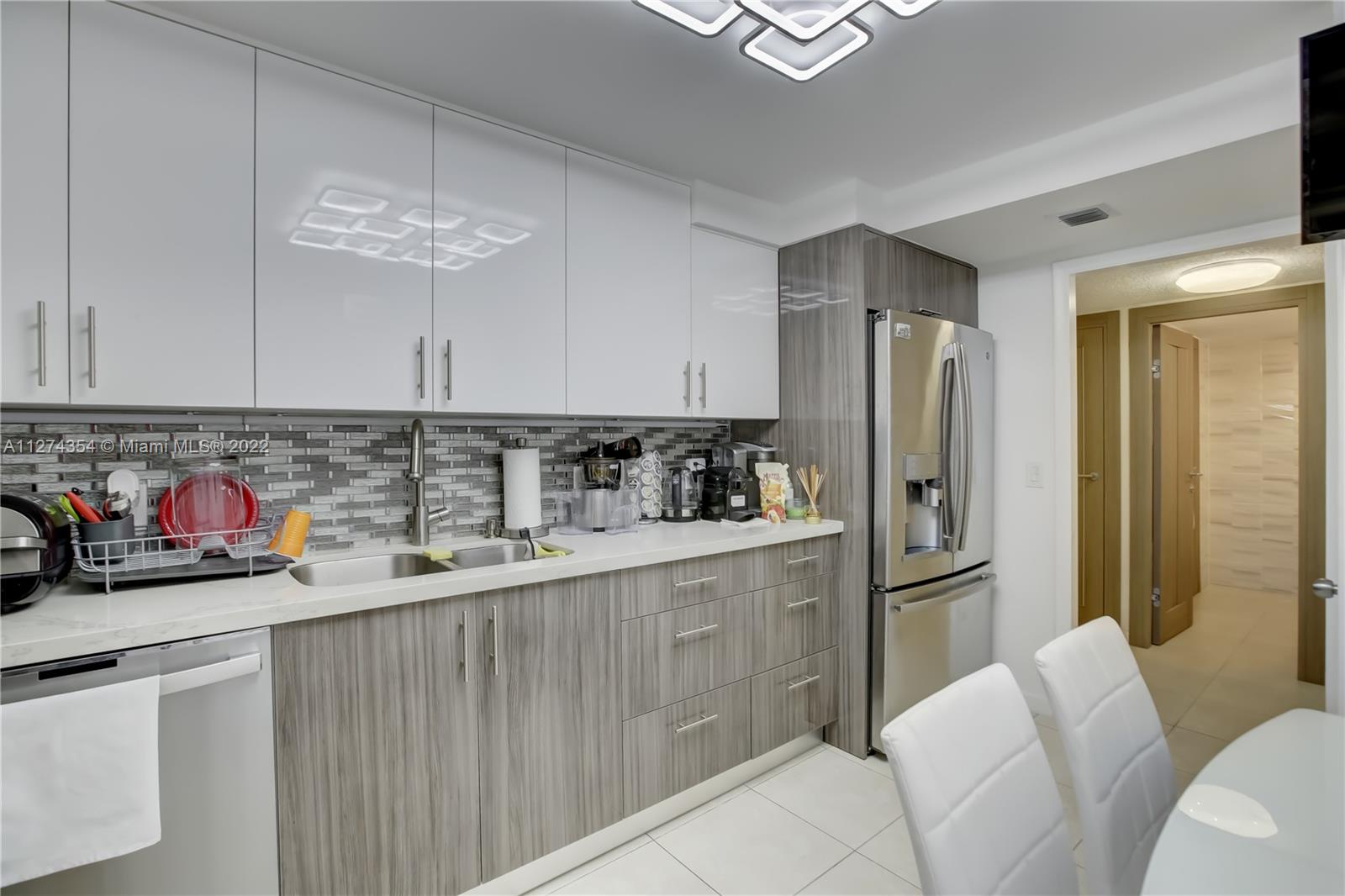 Photo of 1904 Ocean Dr #1601, Hallandale Beach, Florida, 33009 -
