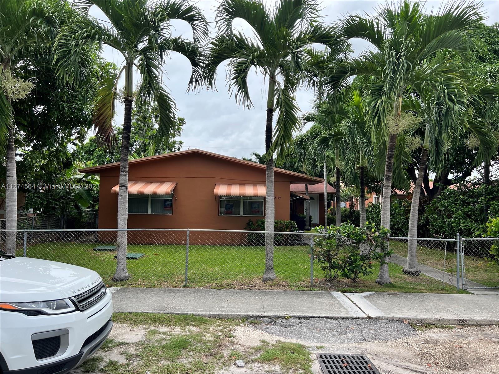 See details / 1903 sq. ft. $ 2022-10-03 0 Photo
