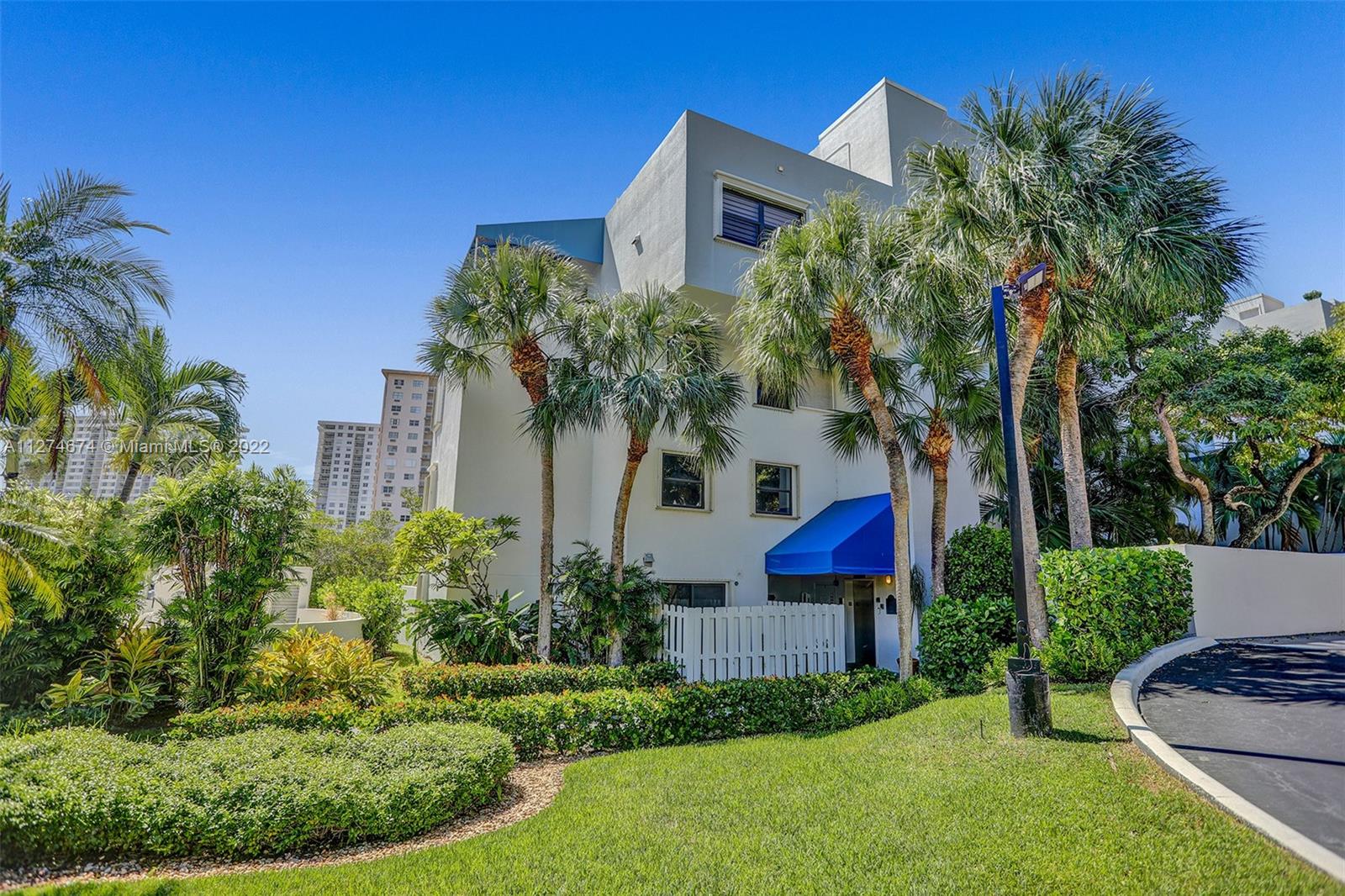 Photo of 406 Poinciana #1725, Sunny Isles Beach, Florida, 33160 -