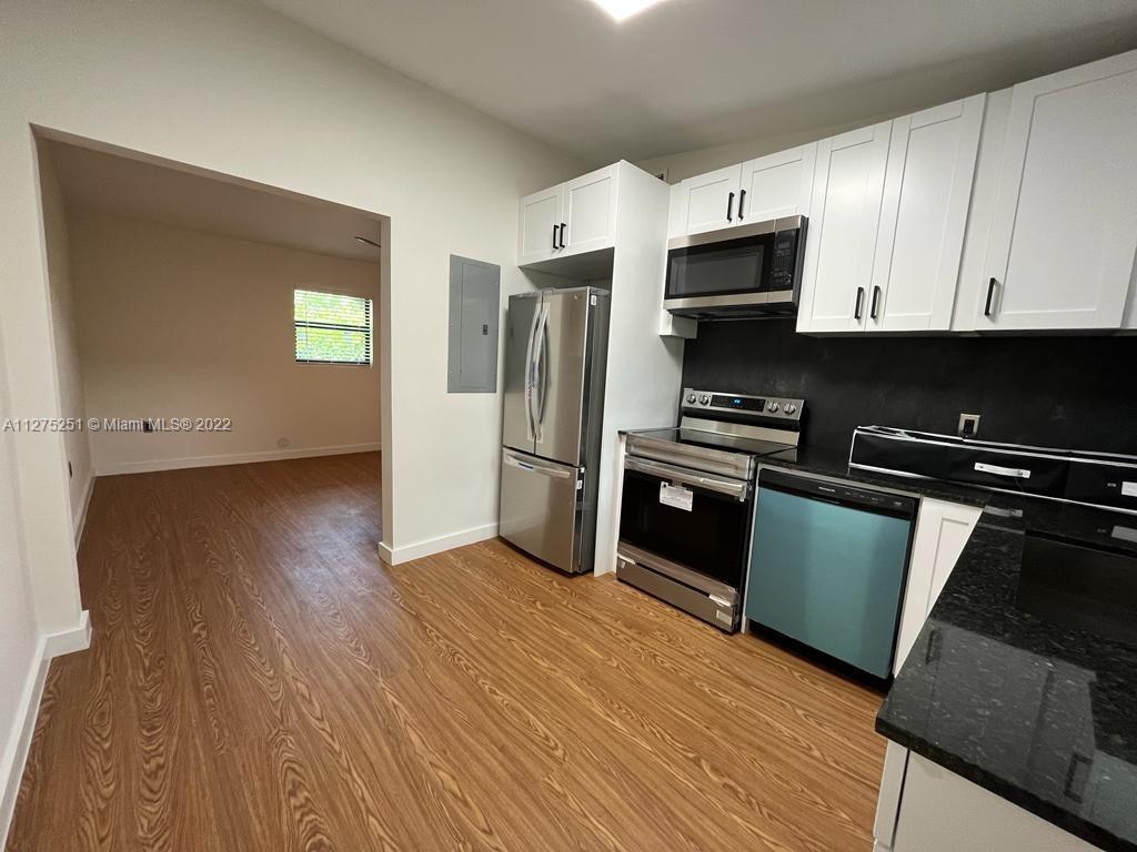 See details / 1440 sq. ft. $ 2023-01-05 0 Photo