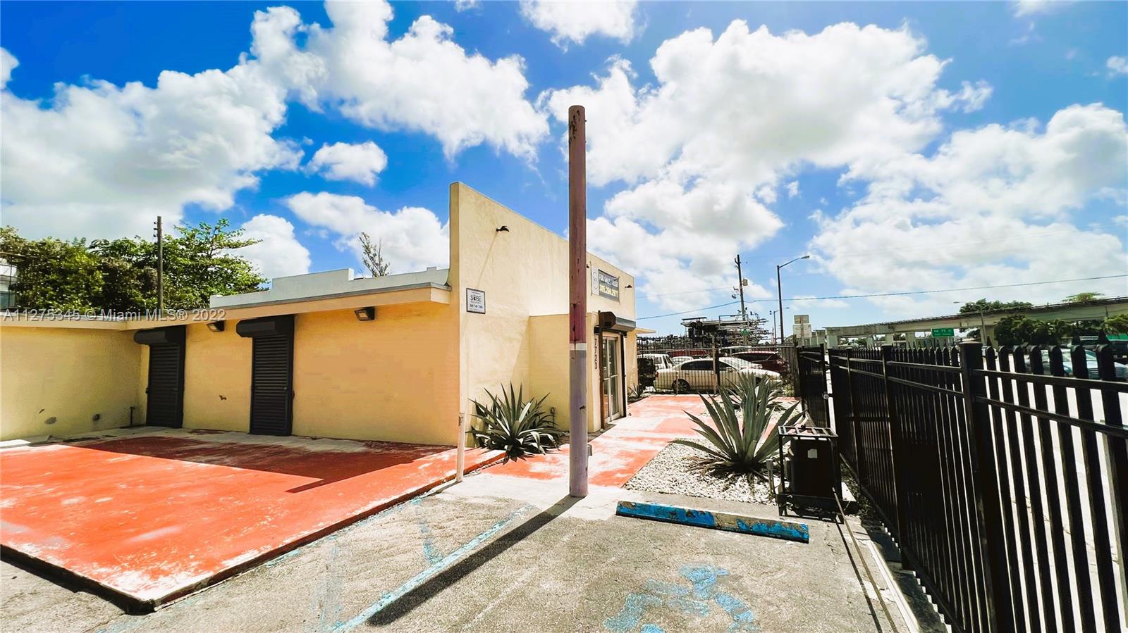 See details / sq. ft. $ 2022-09-19 0 Photo
