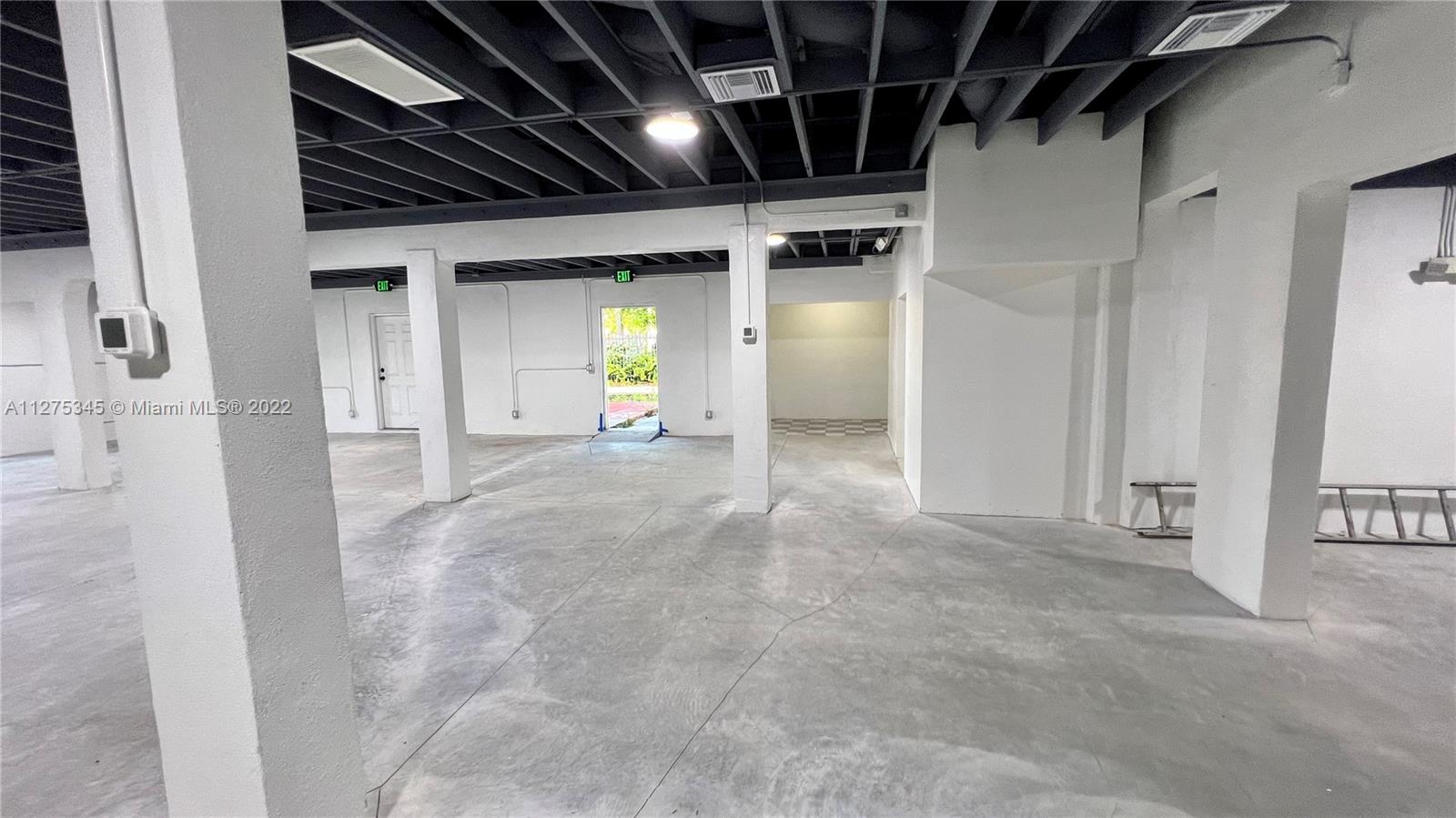 See details / sq. ft. $ 2022-09-19 0 Photo