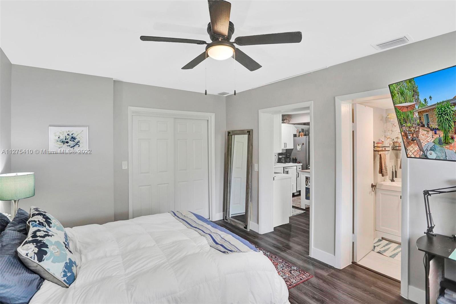 See details / 2472 sq. ft. $ 2022-09-19 0 Photo