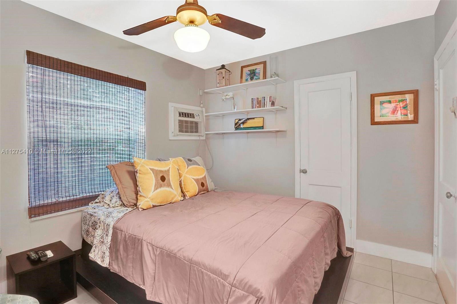 See details / 2472 sq. ft. $ 2022-09-19 0 Photo