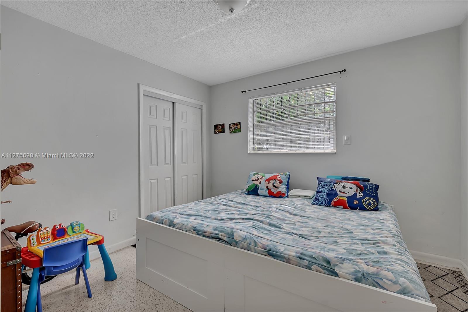 See details / 2230 sq. ft. $ 2022-10-09 0 Photo
