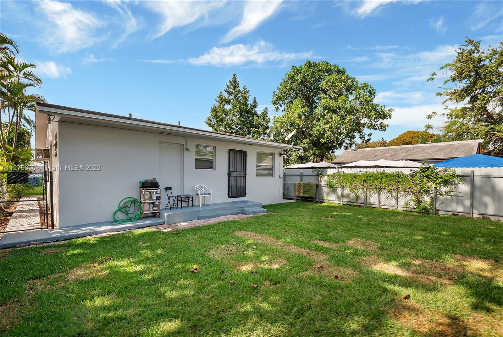 See details / 2230 sq. ft. $ 2022-10-09 0 Photo