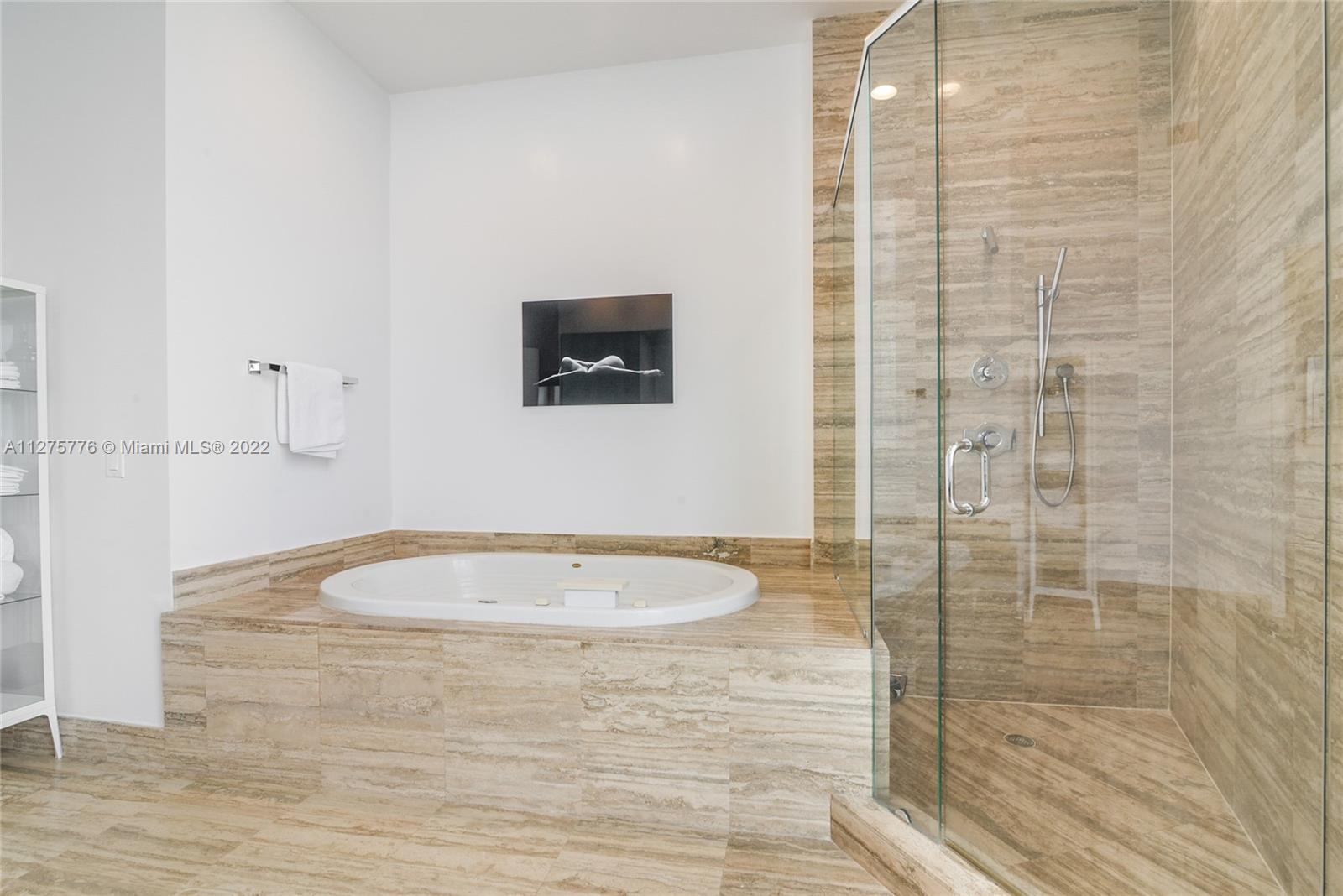 See details 4201 3 / 4 2768 sq. ft. $ 2022-09-20 0 Photo