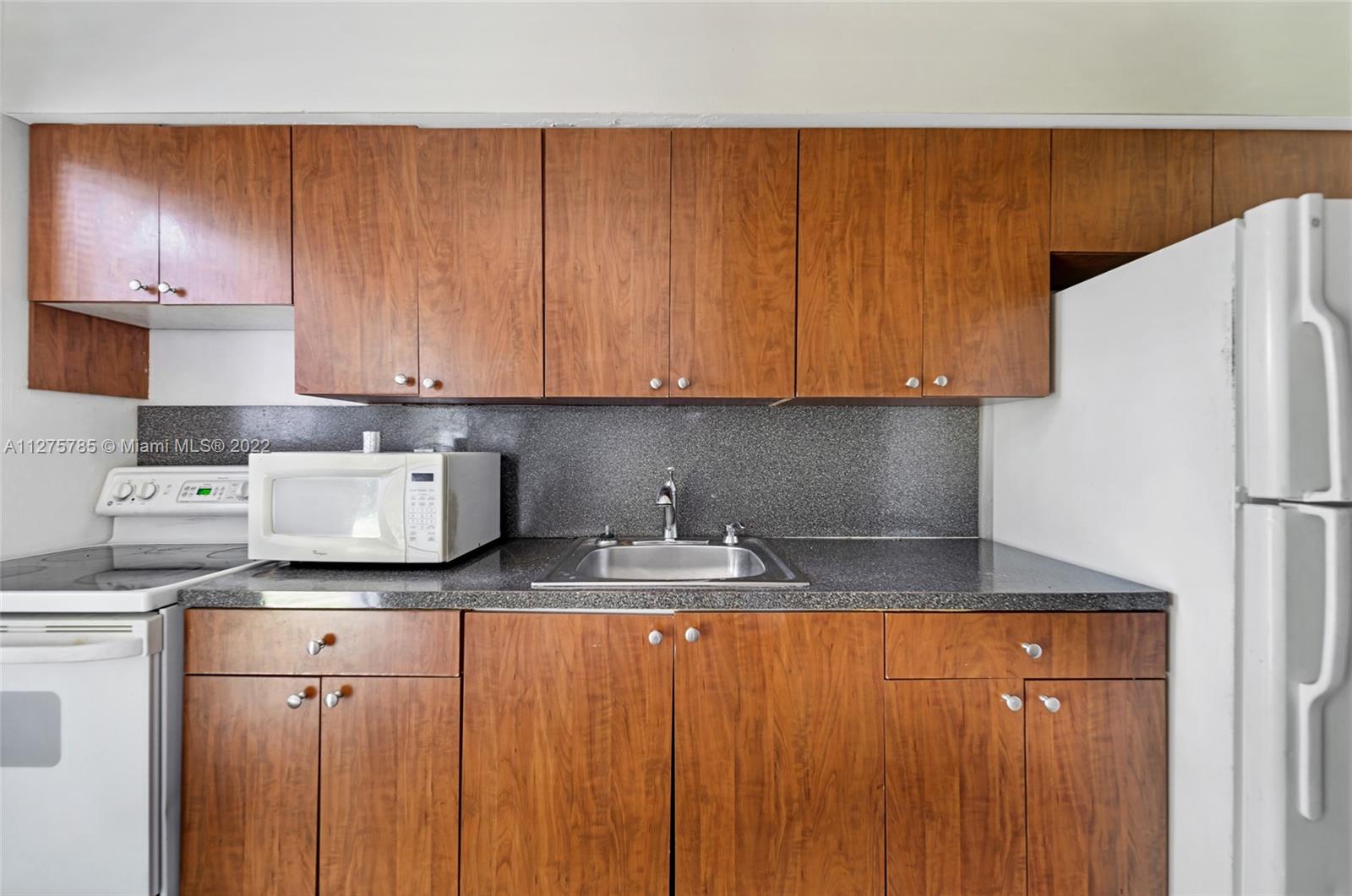 See details / 1824 sq. ft. $ 2022-09-20 0 Photo