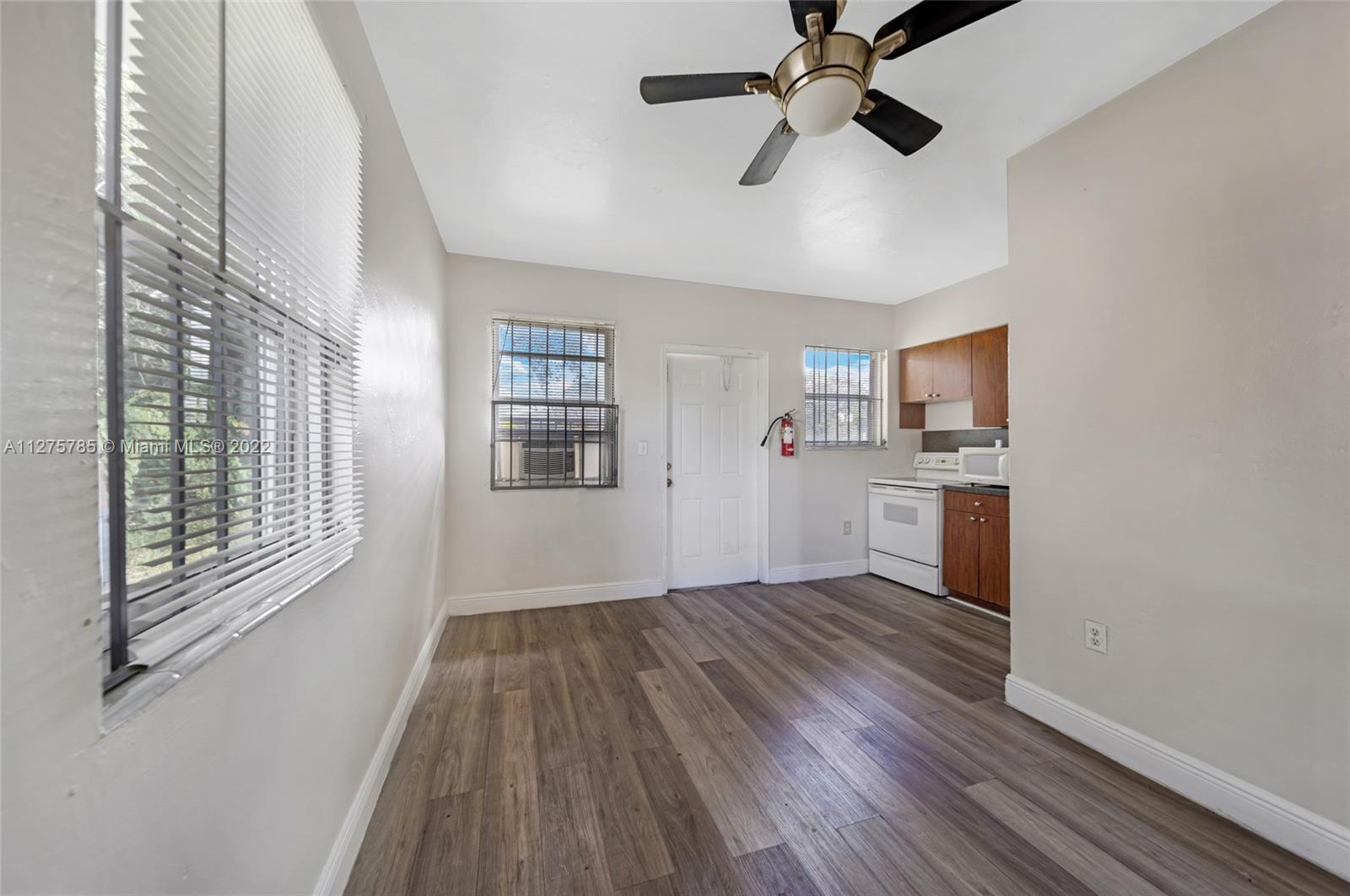 See details / 1824 sq. ft. $ 2022-09-20 0 Photo