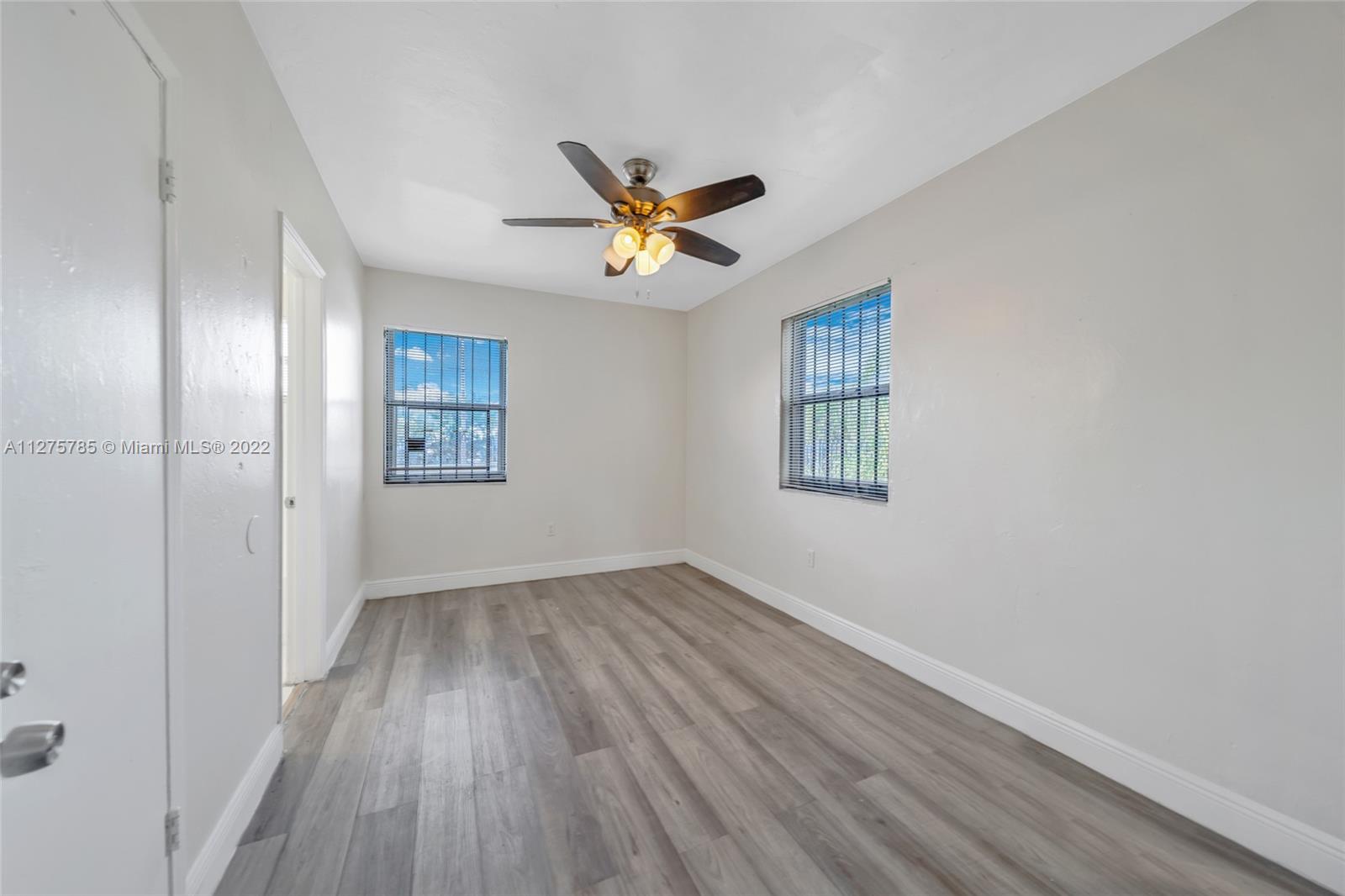 See details / 1824 sq. ft. $ 2022-09-20 0 Photo
