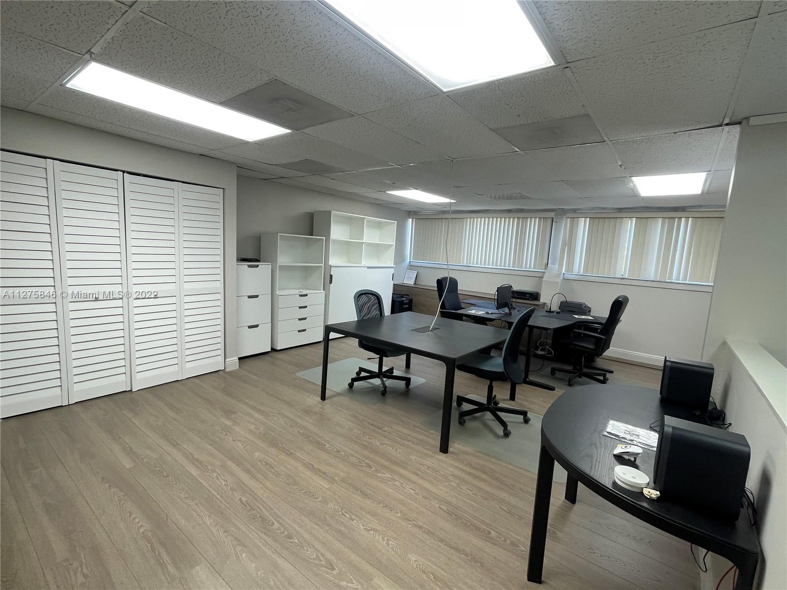 See details 8 / sq. ft. $ 2022-11-11 0 Photo
