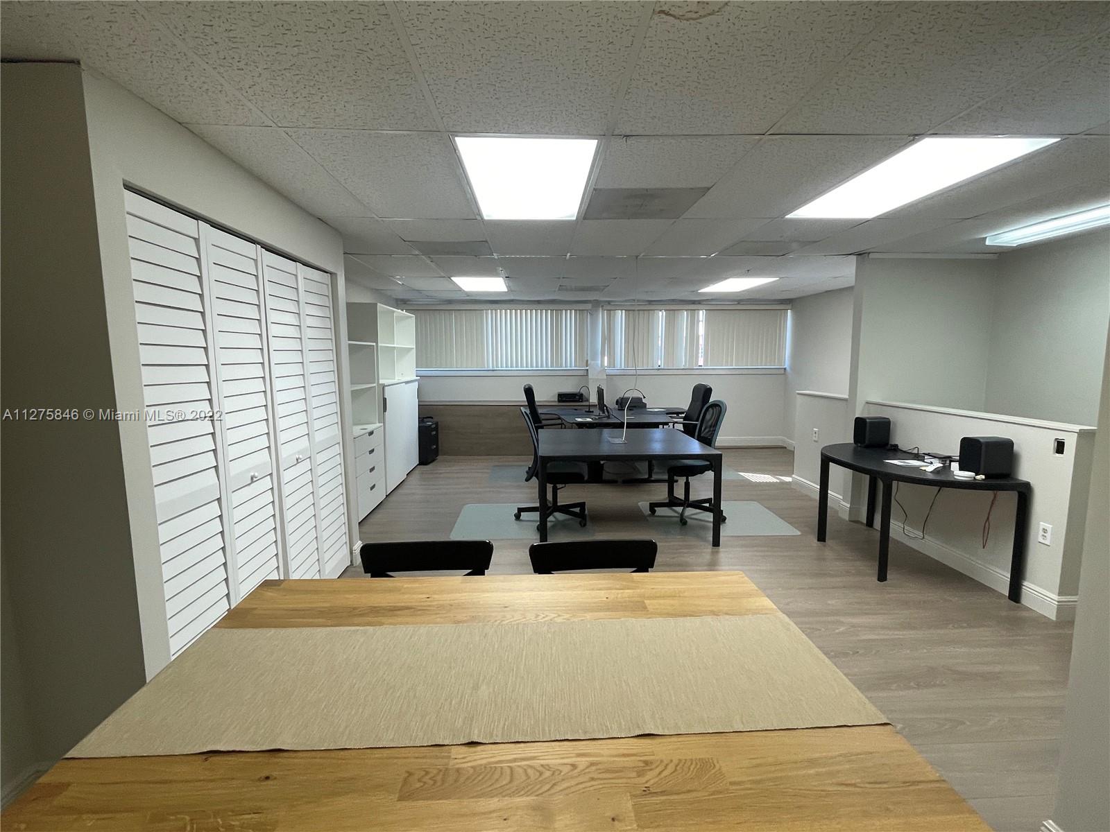 See details 8 / sq. ft. $ 2022-11-11 0 Photo