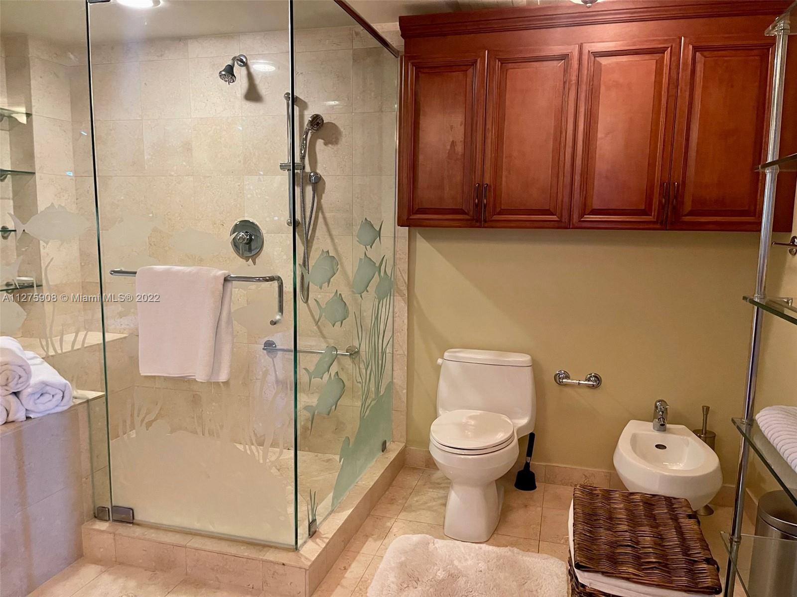 Ver detalles 3101 3 / 3 2065 sq. ft. $ 2022-09-20 0 foto