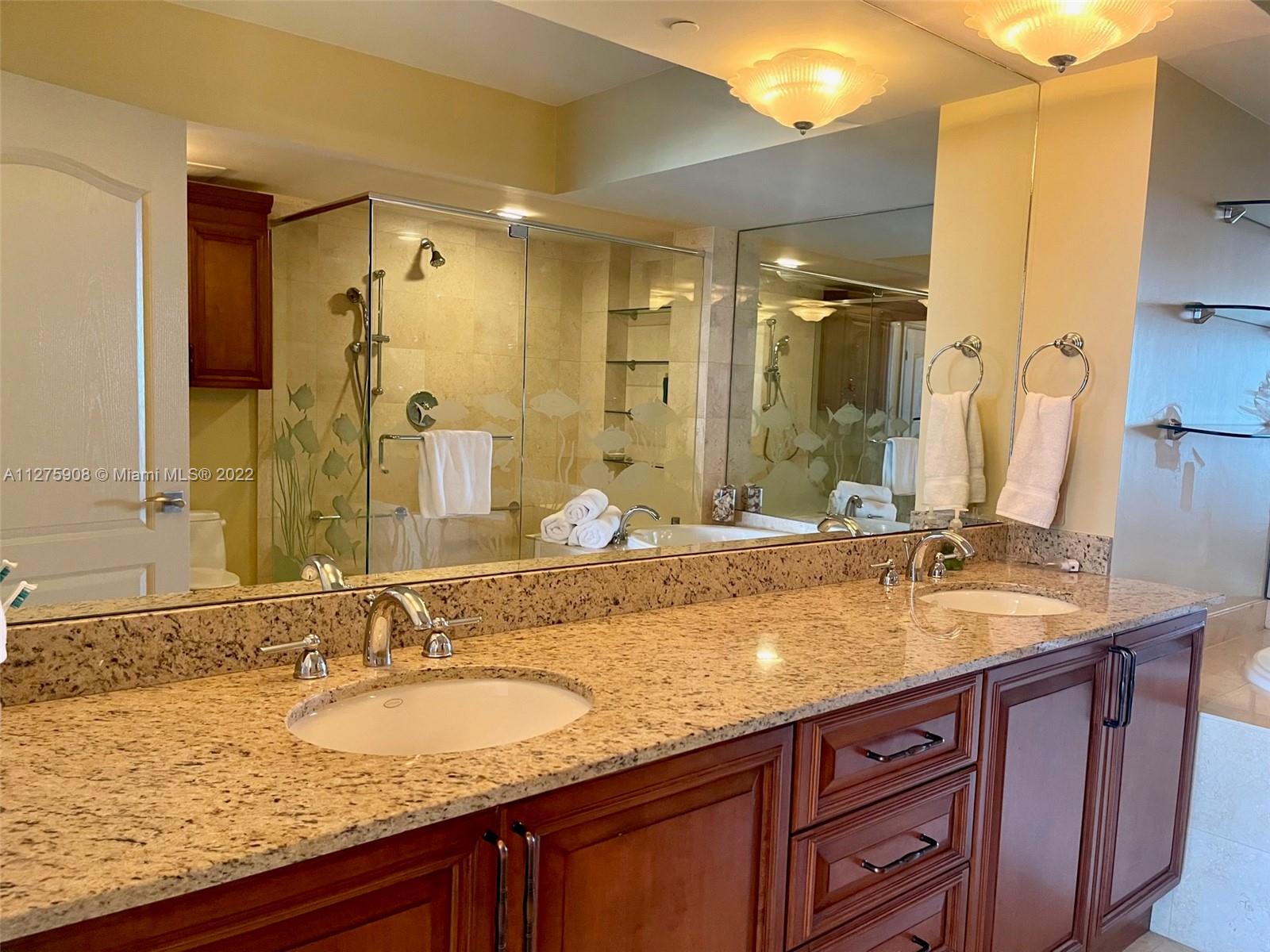 Ver detalles 3101 3 / 3 2065 sq. ft. $ 2022-09-20 0 foto