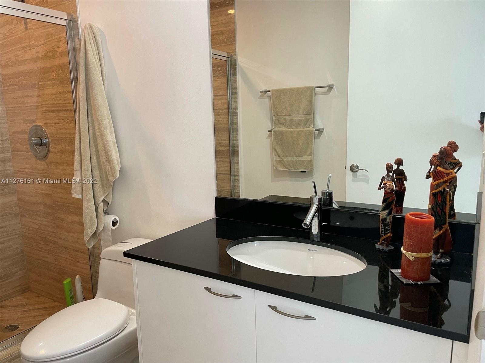 Ver detalles 2305 2 / 2 1463 sq. ft. $ 2022-09-21 0 foto