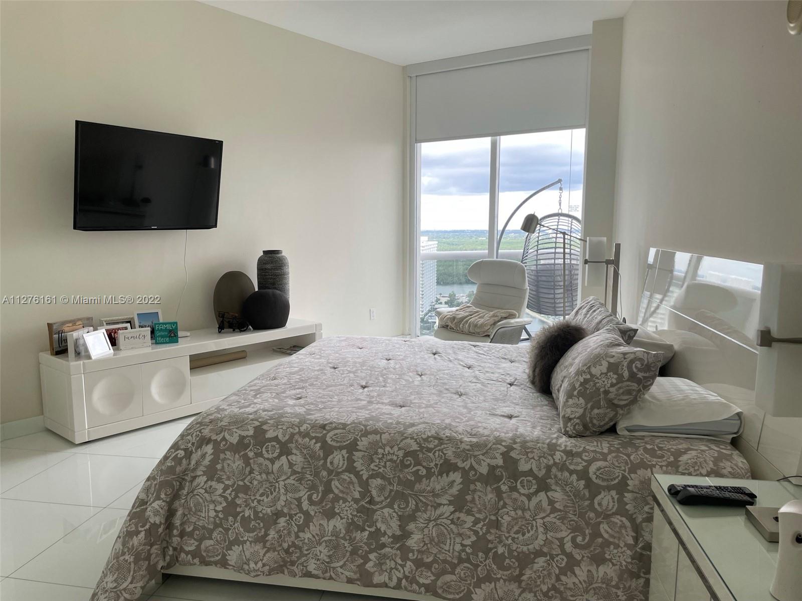 Ver detalles 2305 2 / 2 1463 sq. ft. $ 2022-09-21 0 foto