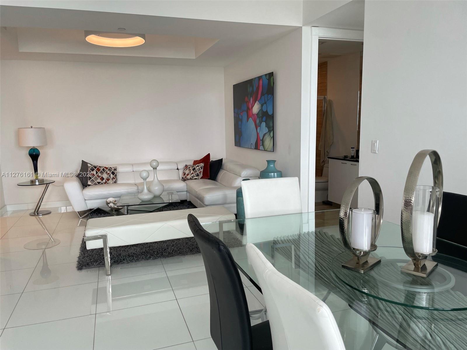 Ver detalles 2305 2 / 2 1463 sq. ft. $ 2022-09-21 0 foto