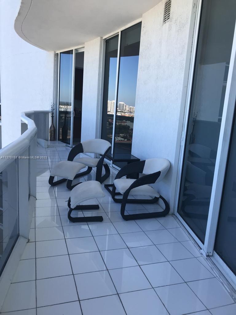 Ver detalles 2305 2 / 2 1463 sq. ft. $ 2022-09-21 0 foto