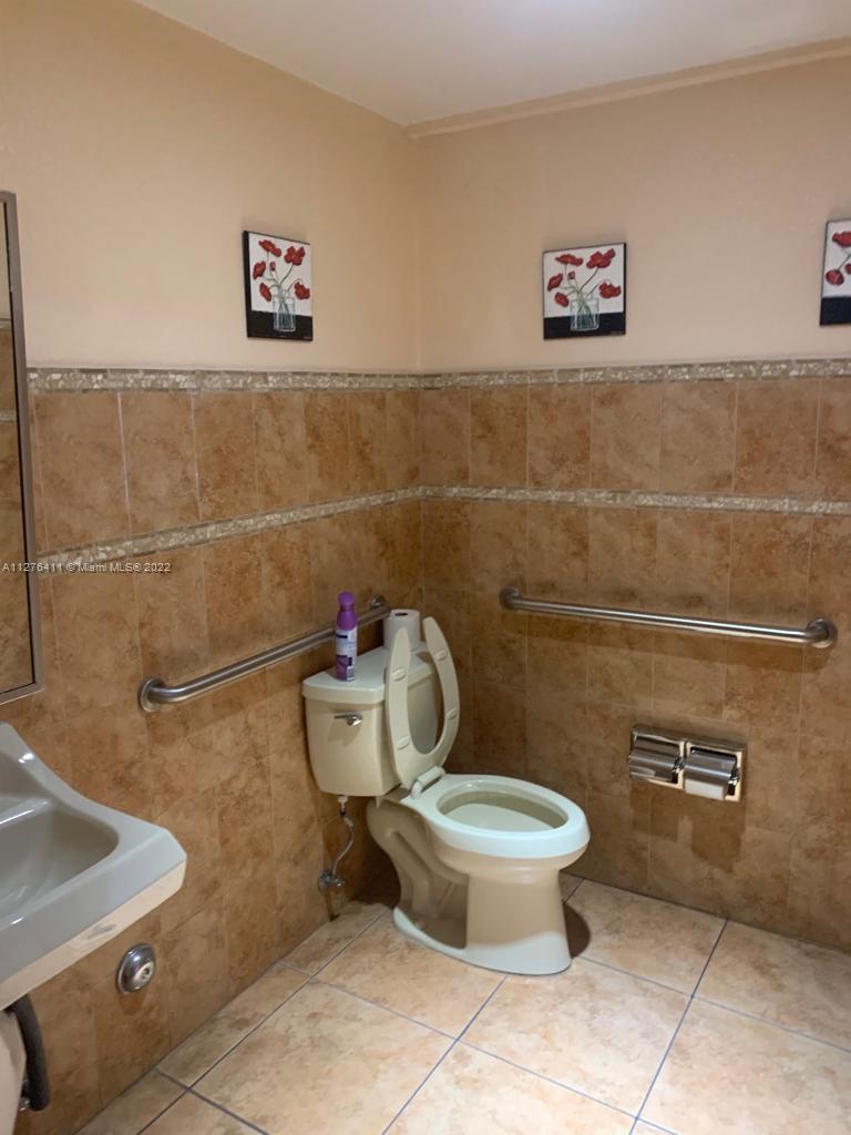 See details / sq. ft. $ 2022-10-25 0 Photo