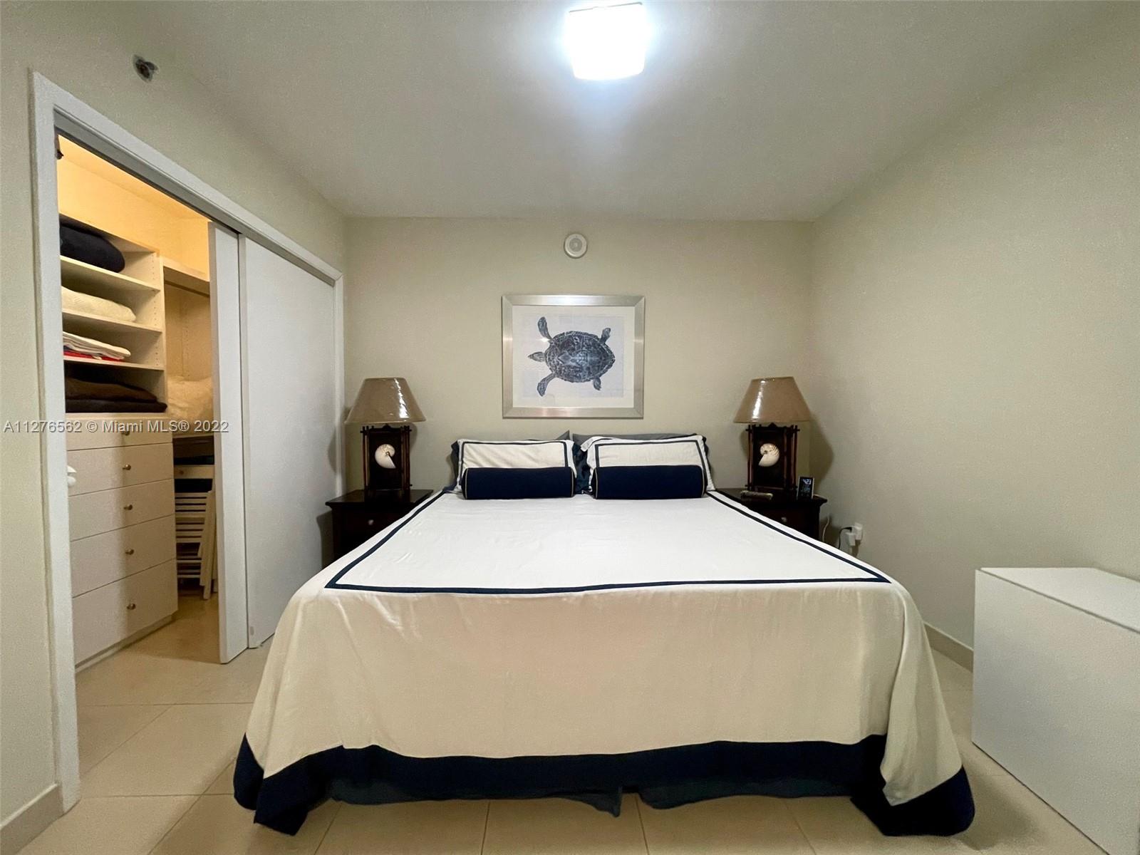 Ver detalles 3805 1 / 1 811 sq. ft. $ 2022-09-21 0 foto
