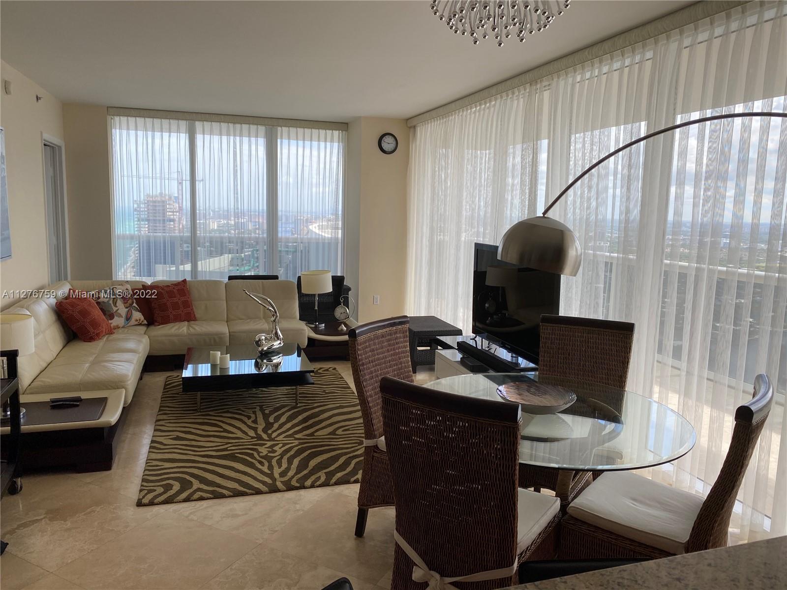 See details 4806 2 / 4 1458 sq. ft. $ 2022-09-22 0 Photo